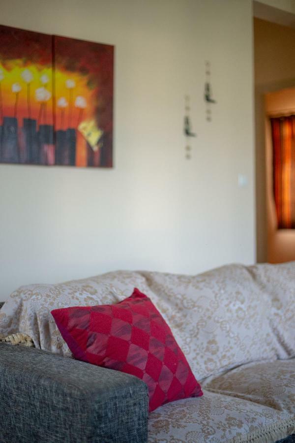 Cosy Apartment In Stoúpa Esterno foto