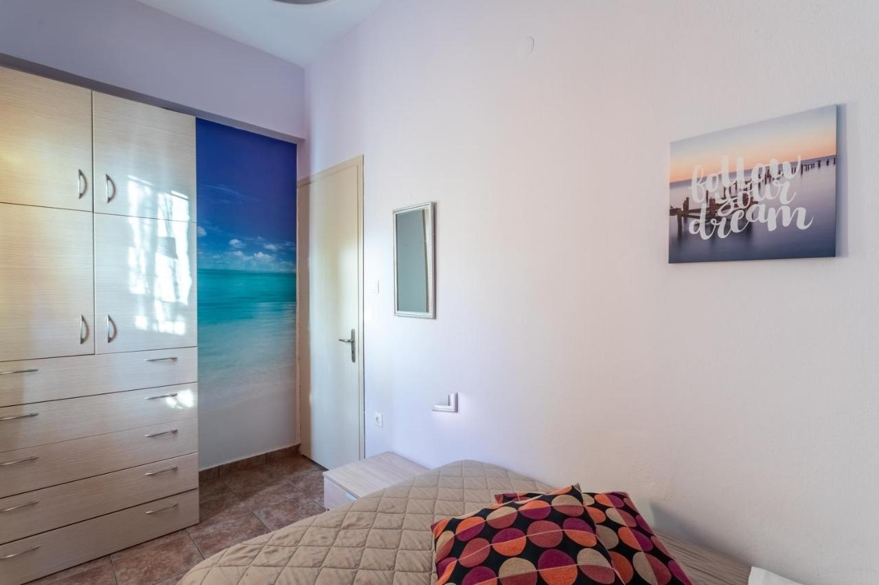 Cosy Apartment In Stoúpa Esterno foto